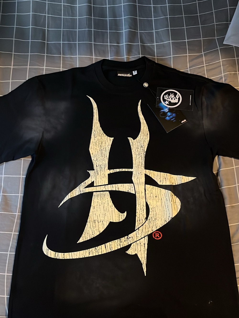 Hellstar Black Short-Sleeve Tee with Cream Graphic Logo